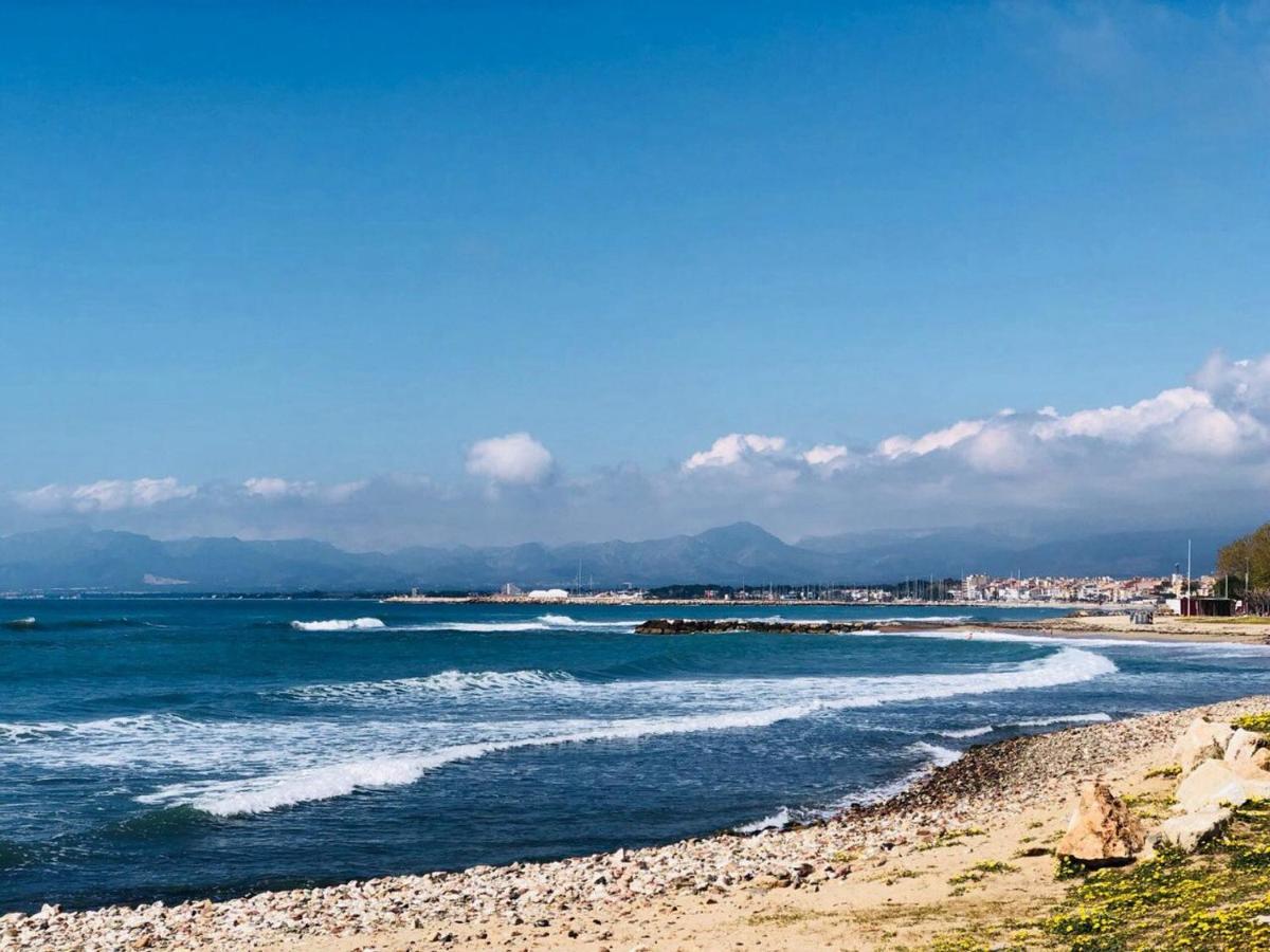 La Pineda Beach Apartment Екстериор снимка